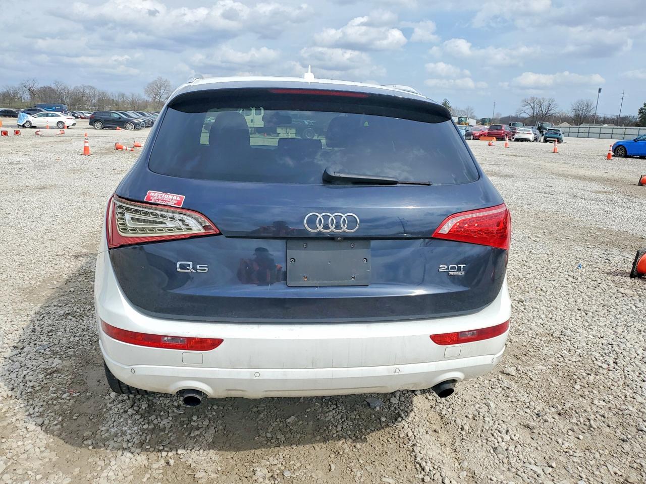 2012 AUDI Q5 PREMIUM PLUS photo 11