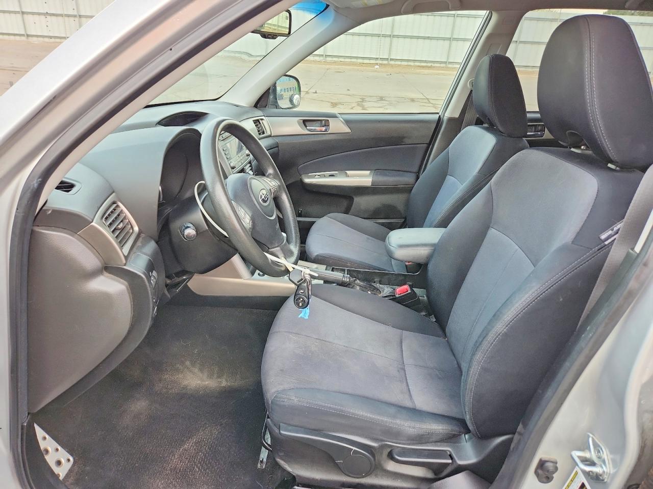 2009 SUBARU FORESTER 2.5XT photo 13