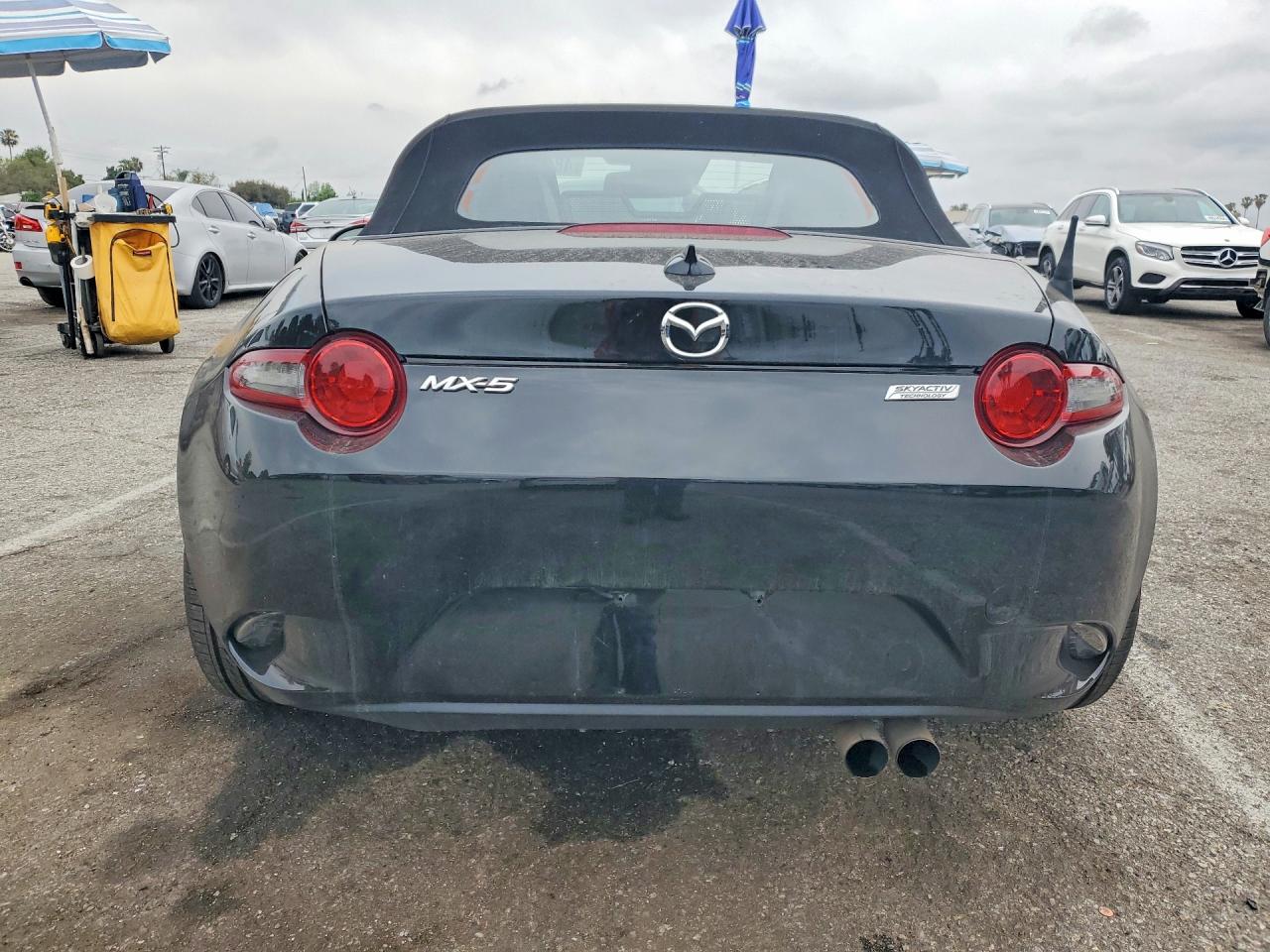 2017 MAZDA MX-5 MIATA GRAND TOURING photo 11