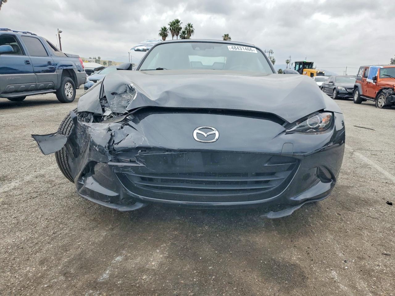 2017 MAZDA MX-5 MIATA GRAND TOURING photo 9