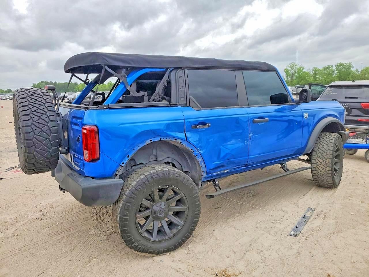 2022 FORD BRONCO BASE photo 5