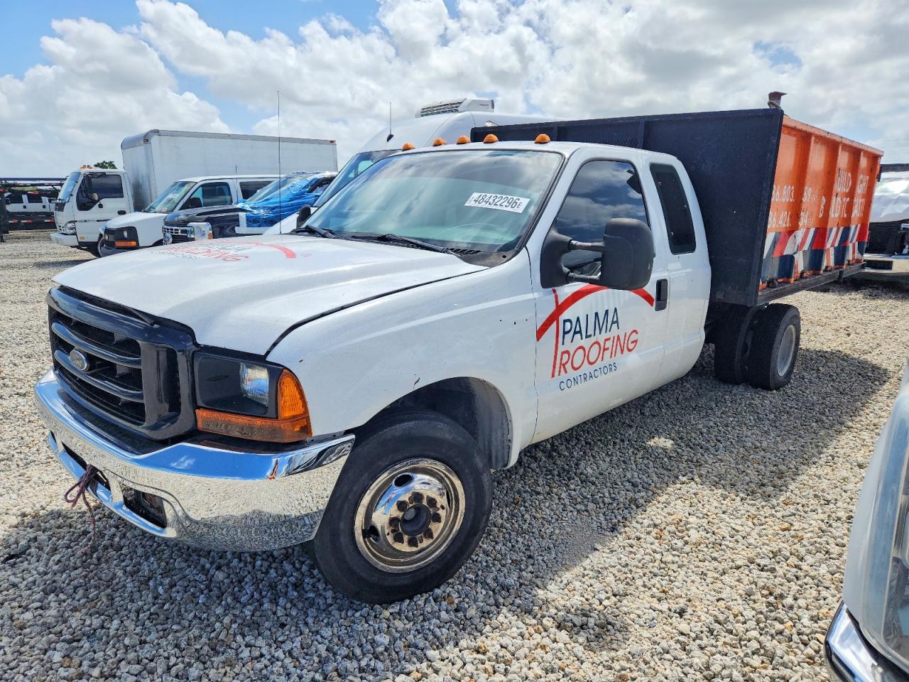 1999 FORD F350 SUPER DUTY DUMP TRUCK photo 3