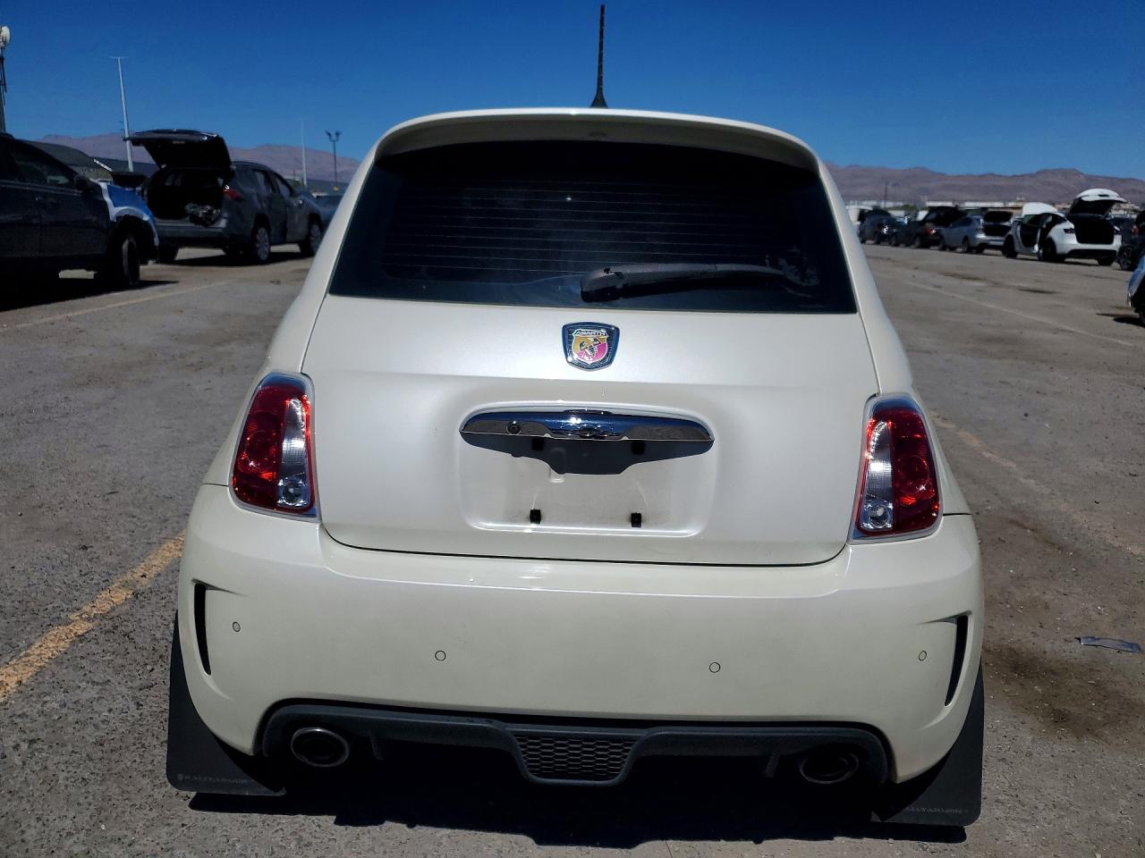 2018 FIAT 500 ABARTH photo 6