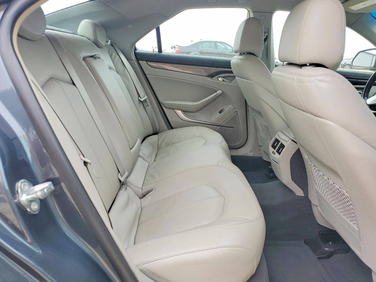 2011 CADILLAC CTS photo 19