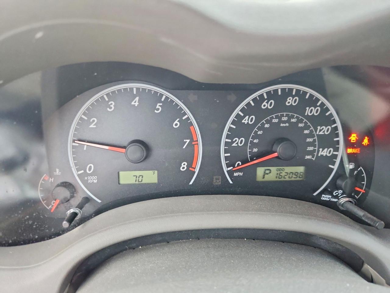 2010 TOYOTA COROLLA LE photo 9