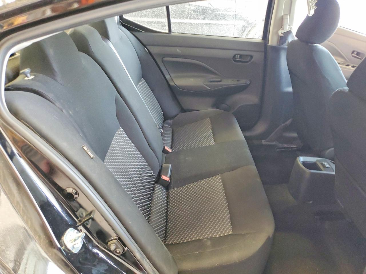 2024 NISSAN VERSA S photo 28