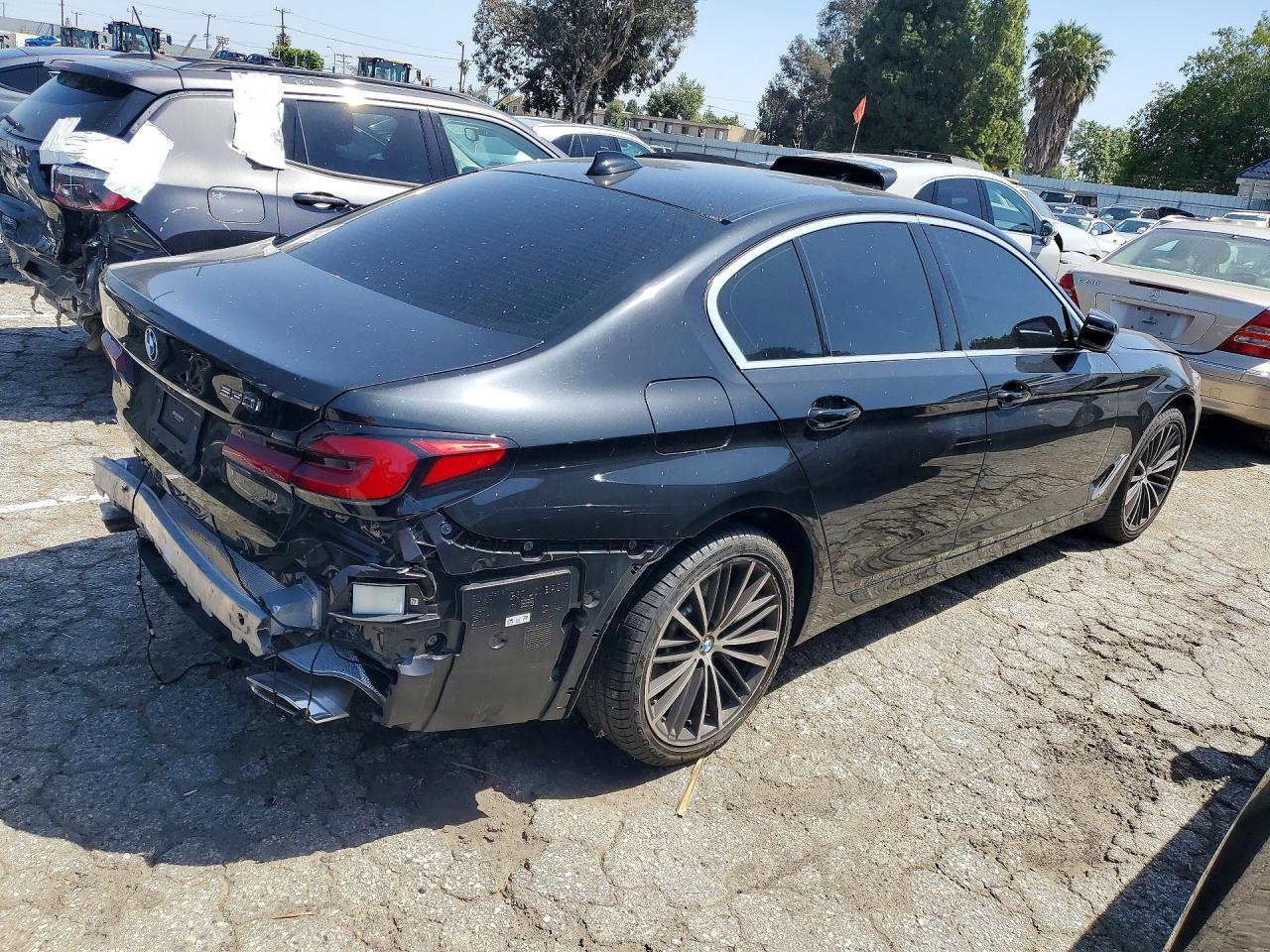 2023 BMW 530 I photo 3