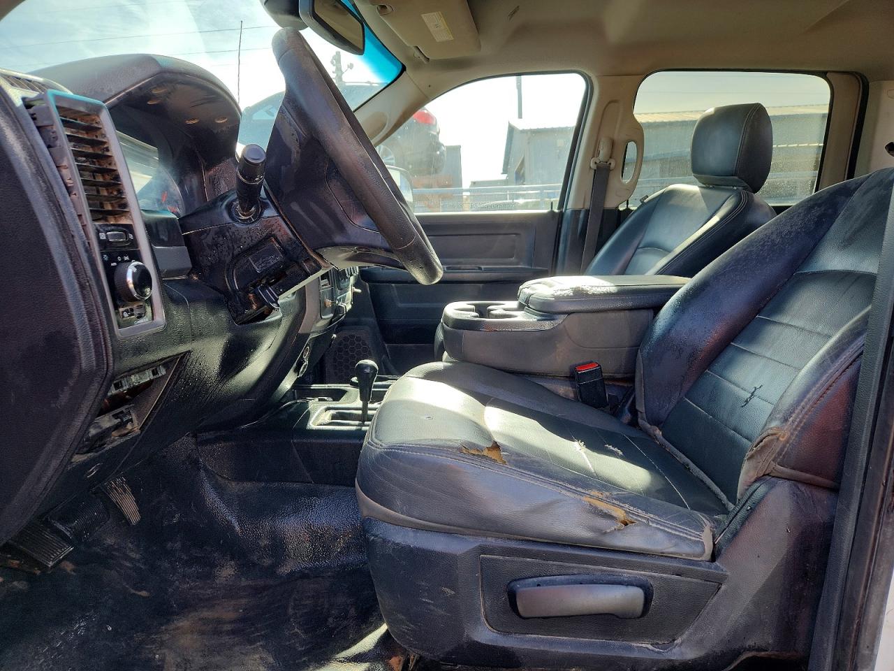 2018 RAM 2500 ST photo 13
