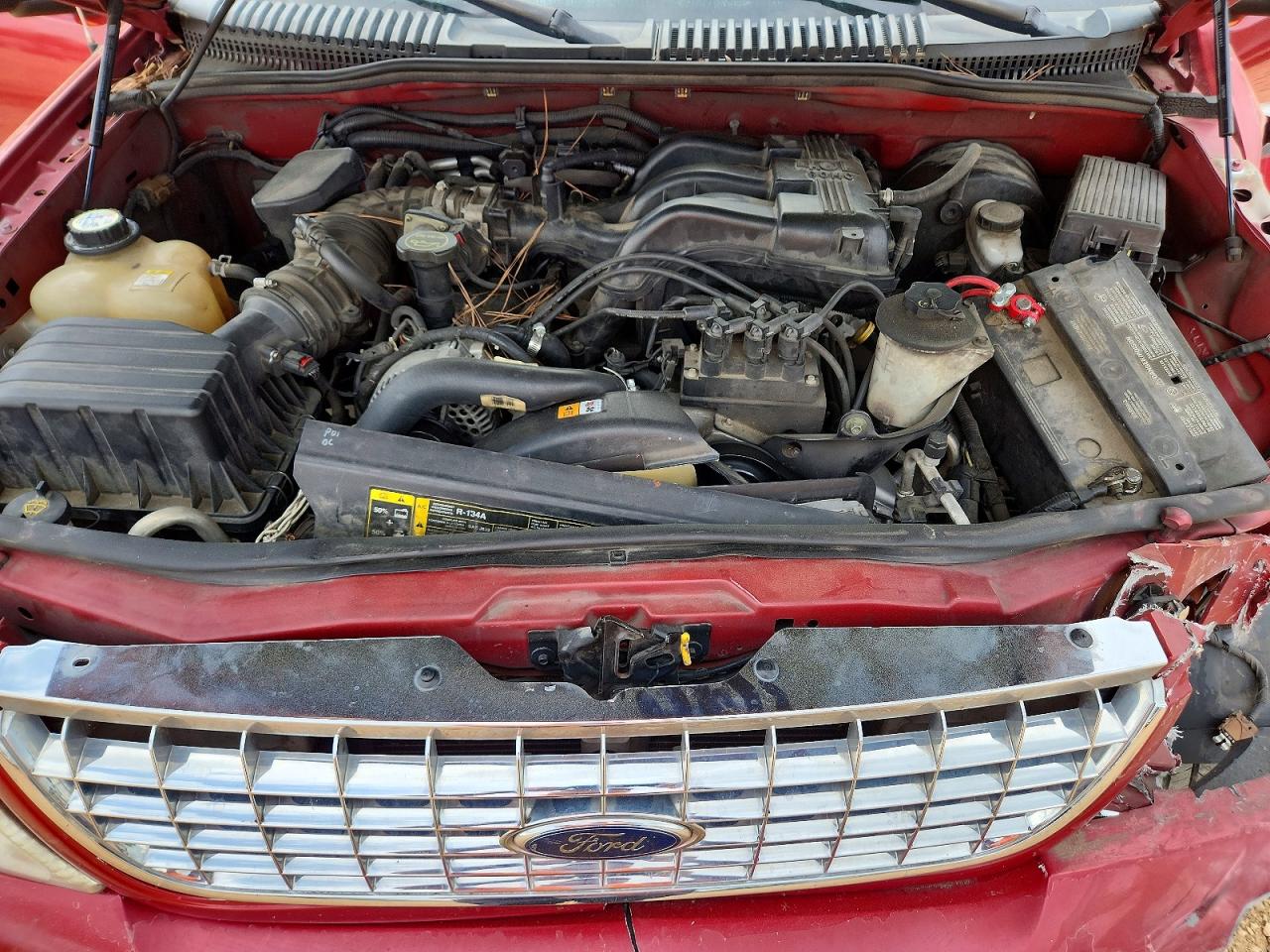 2004 FORD EXPLORER XLT photo 34