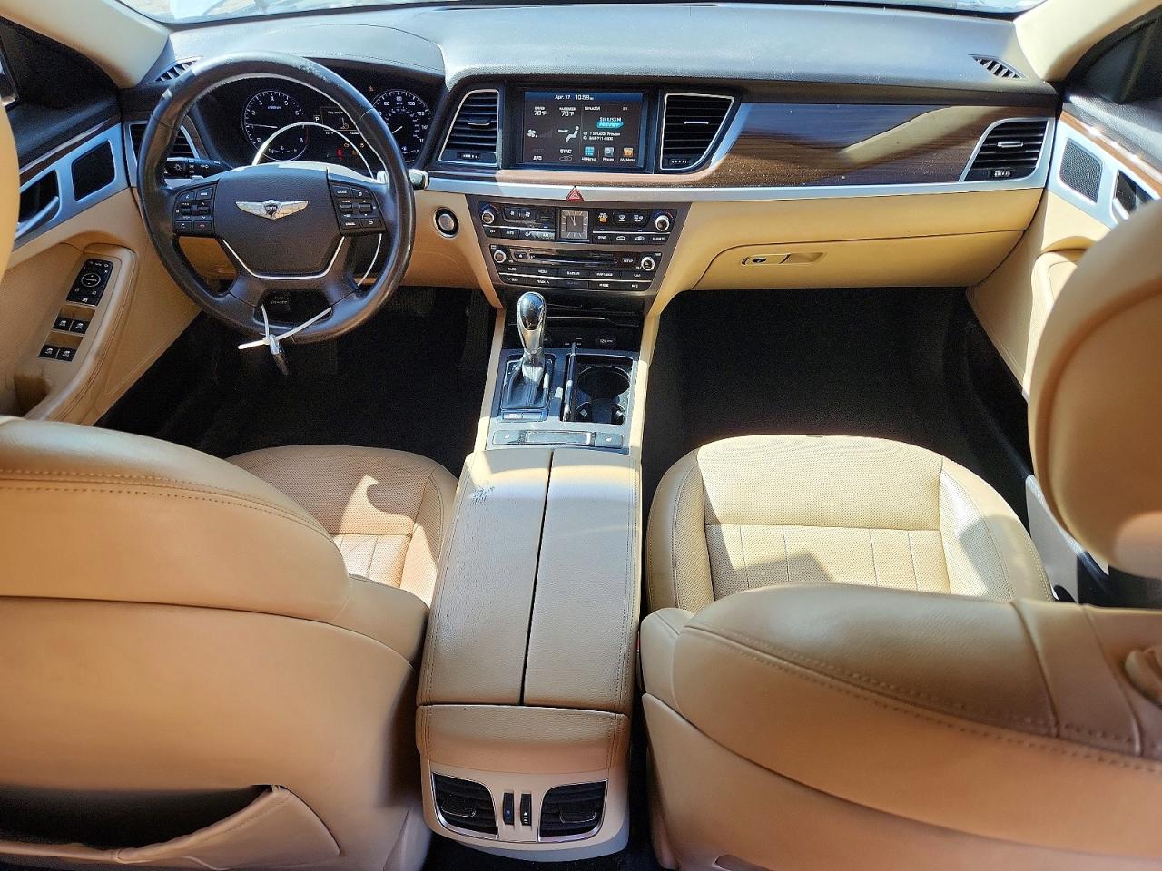 2015 HYUNDAI GENESIS 3.8L photo 15