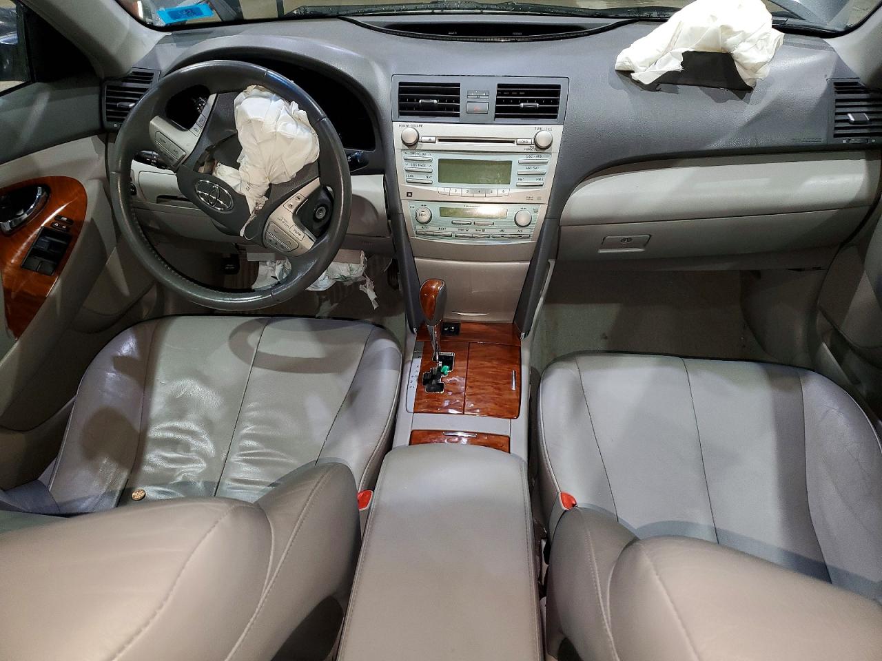 2008 TOYOTA CAMRY XLE photo 8