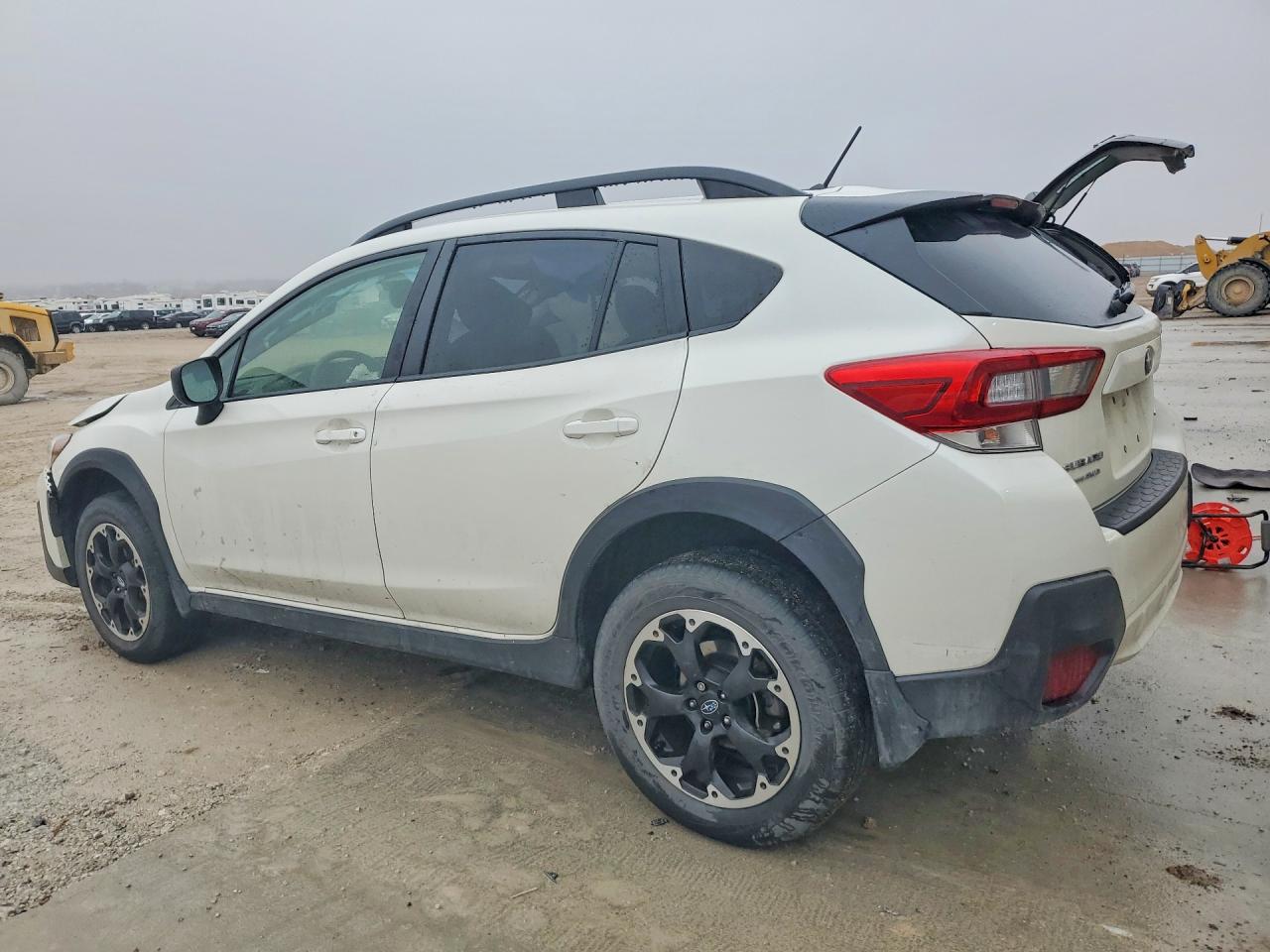 2021 SUBARU CROSSTREK photo 2