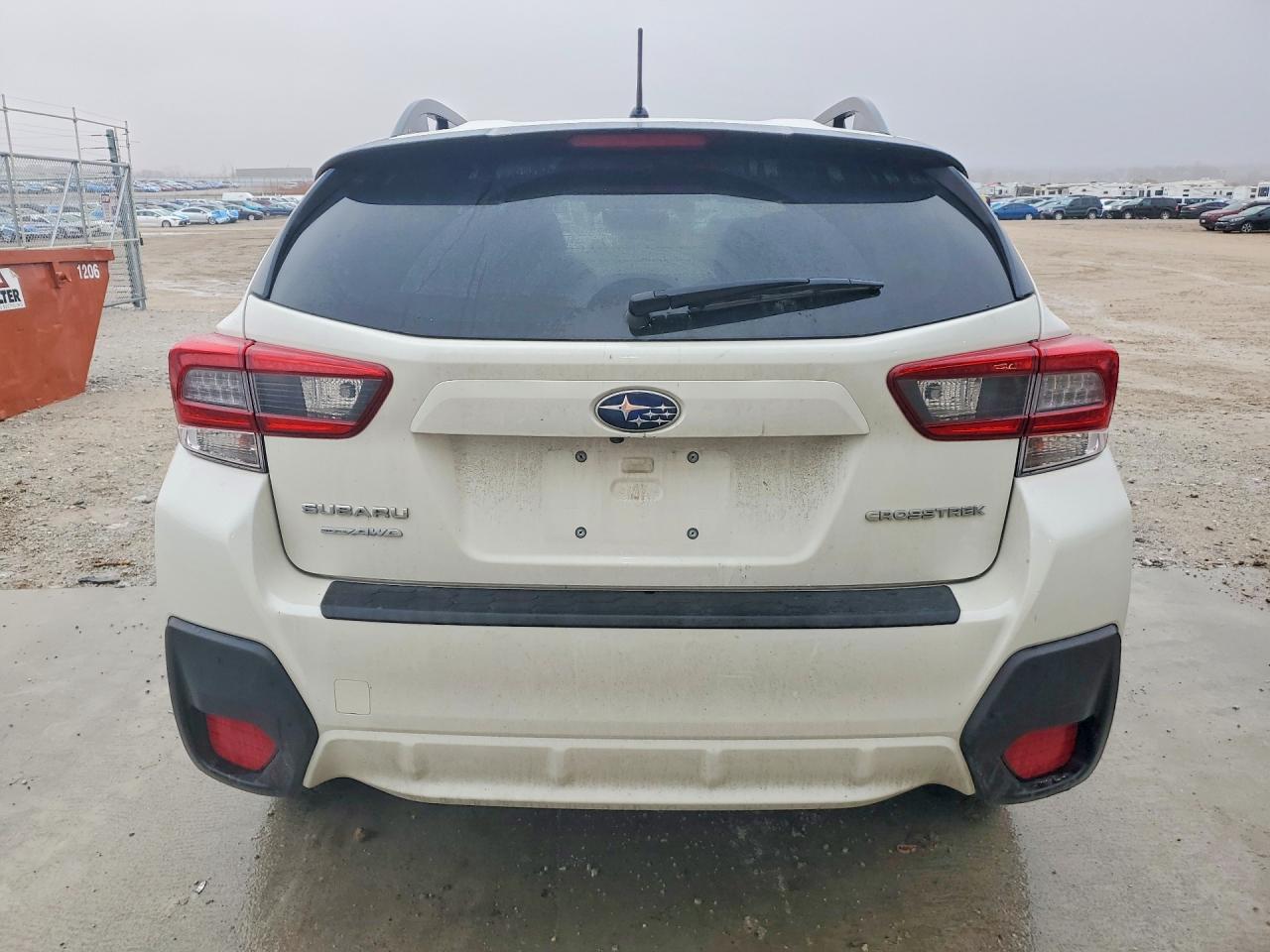 2021 SUBARU CROSSTREK photo 6
