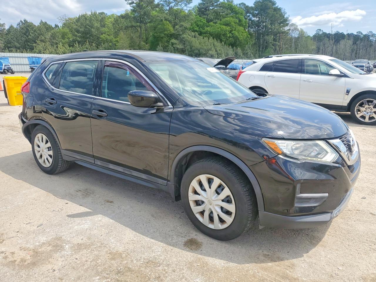 2017 NISSAN ROGUE S photo 7