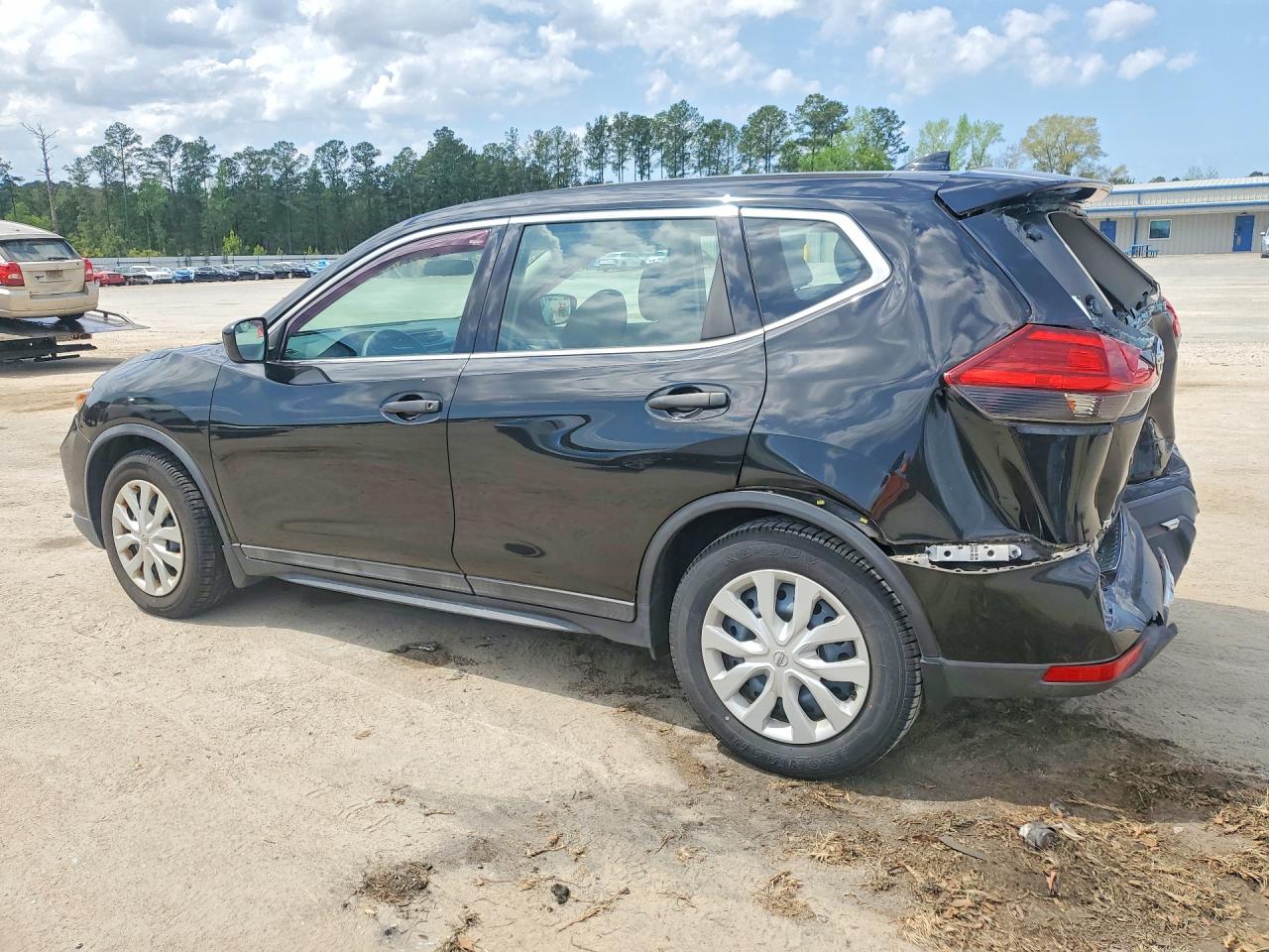 2017 NISSAN ROGUE S photo 3