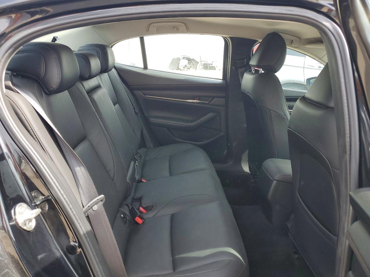 2019 MAZDA 3 PREFERRED photo 19