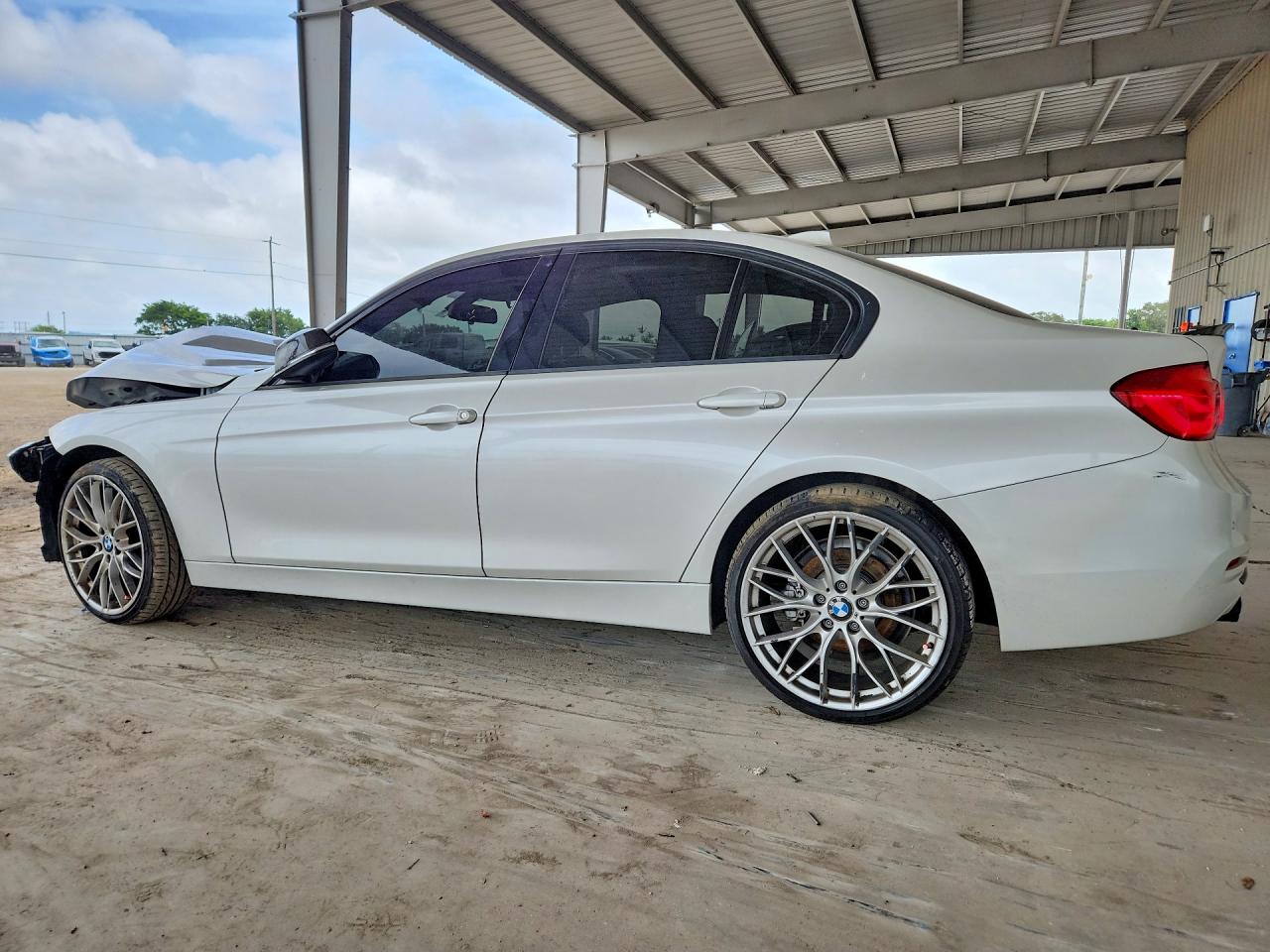 2016 BMW 328 I SULEV photo 3