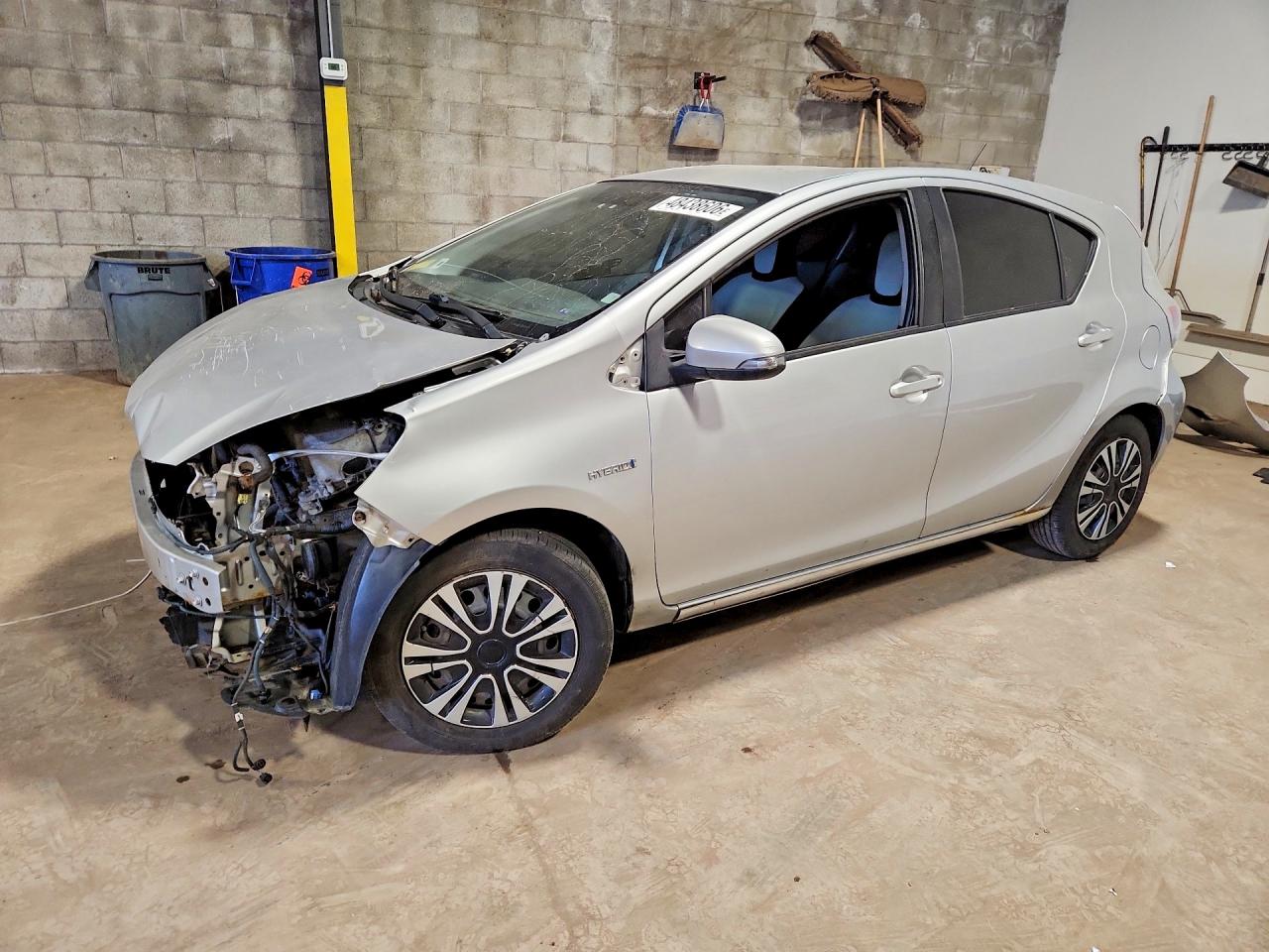 2012 TOYOTA PRIUS C