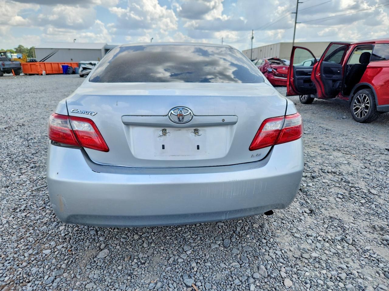 2007 TOYOTA CAMRY LE photo 16