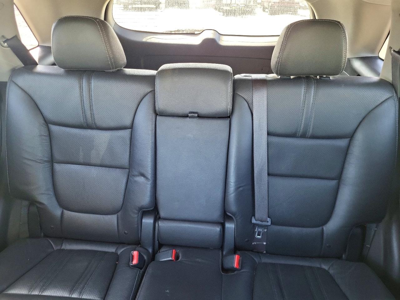 2015 KIA SORENTO LX photo 19