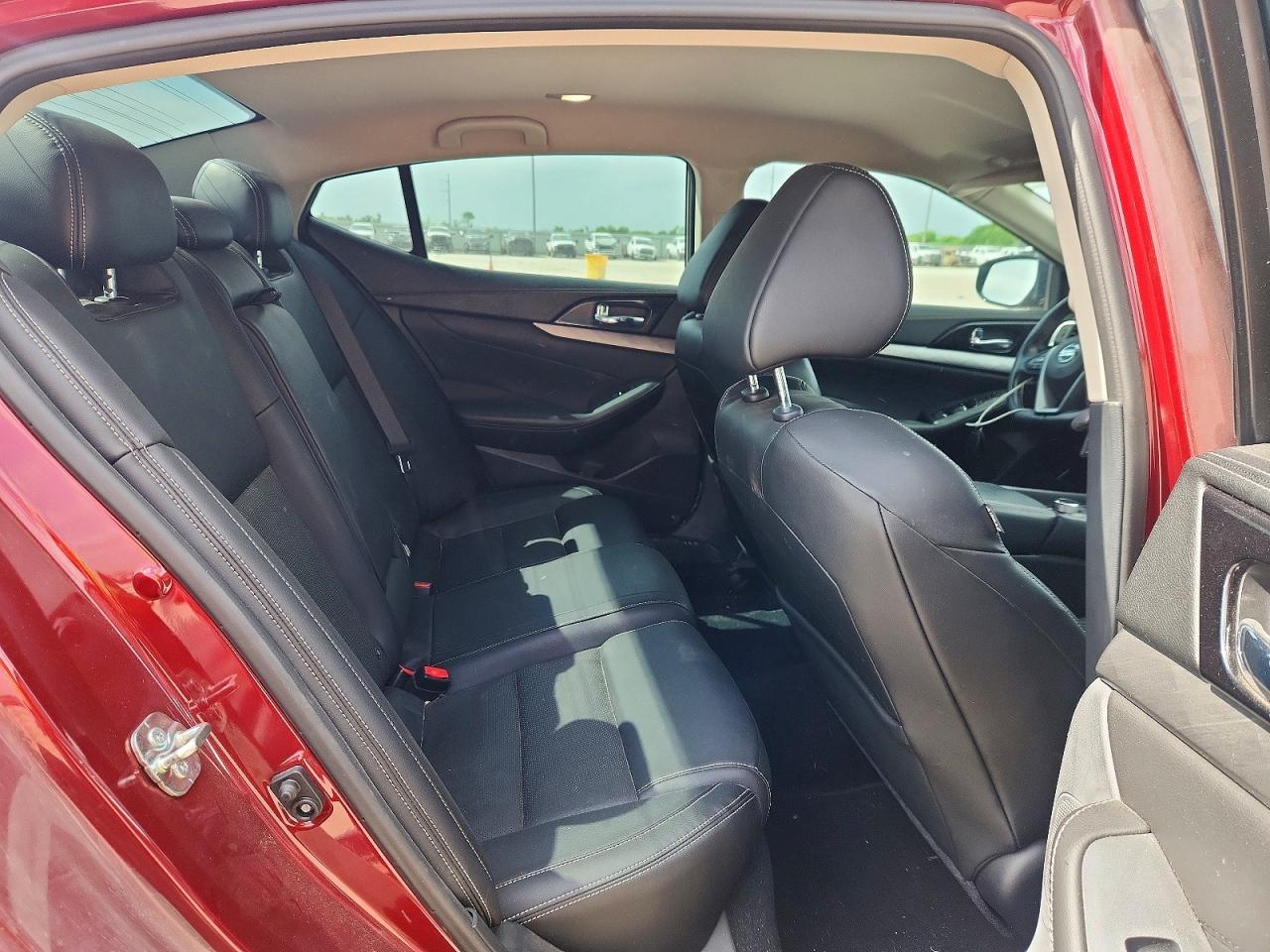 2017 NISSAN MAXIMA 3.5 SV photo 19