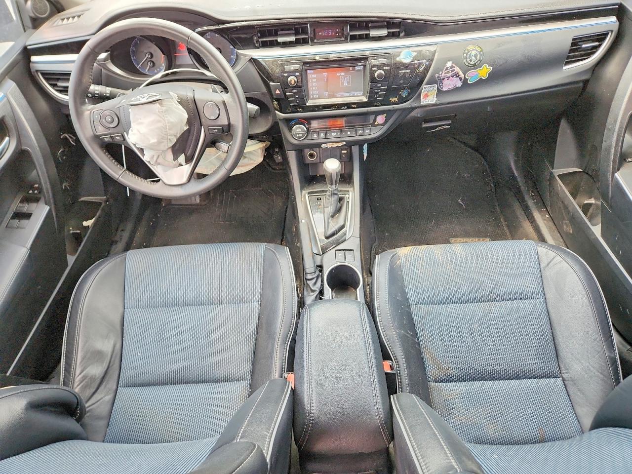 2016 TOYOTA COROLLA S PLUS photo 15