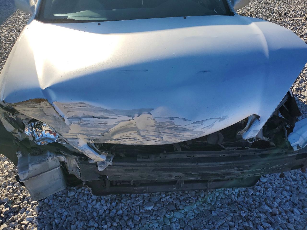 2003 TOYOTA CAMRY LE V6 photo 21