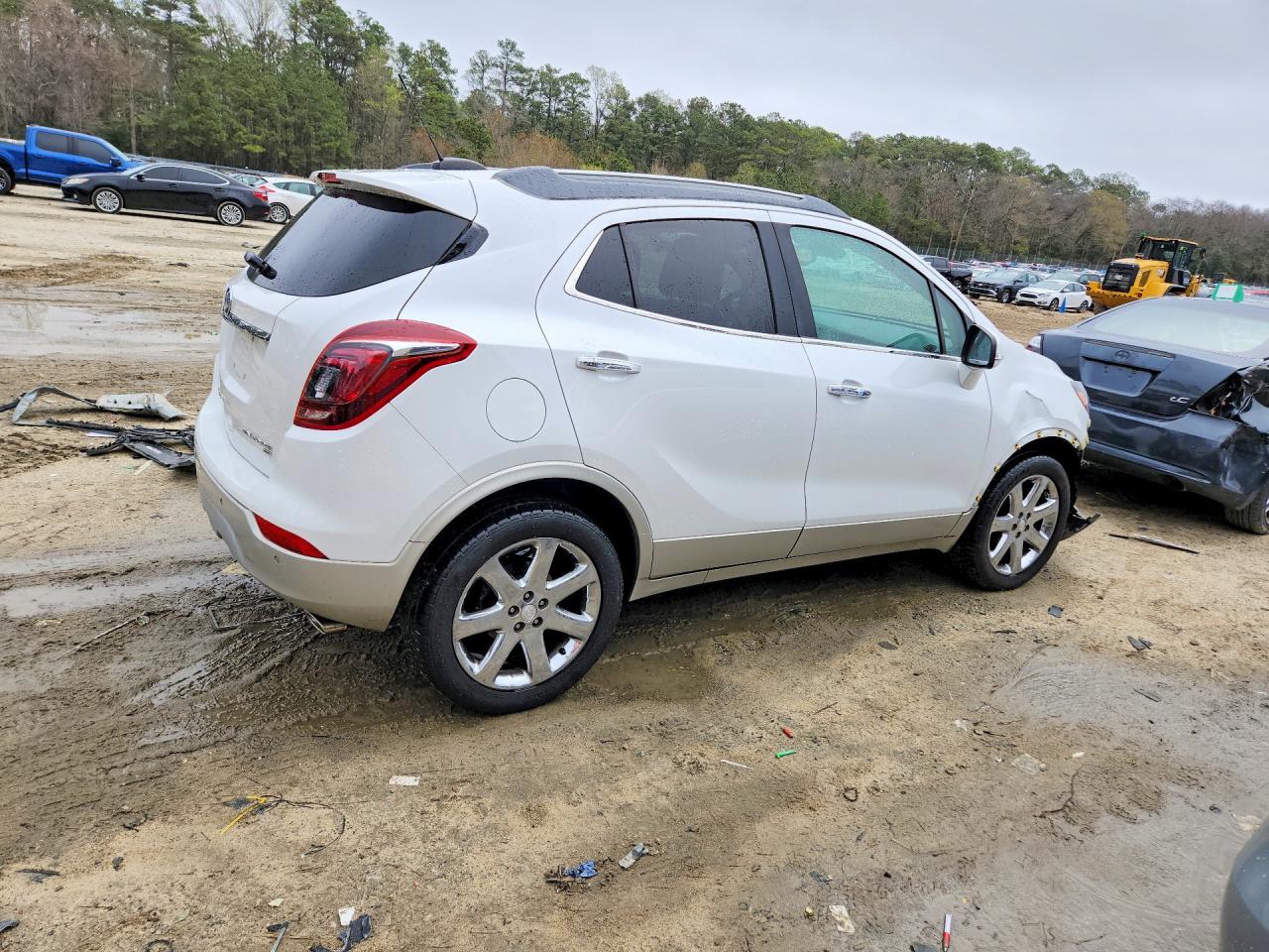 2017 BUICK ENCORE PREMIUM photo 7