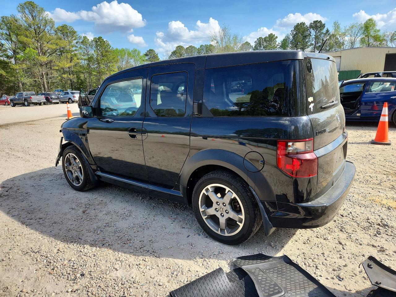 2007 HONDA ELEMENT SC photo 3