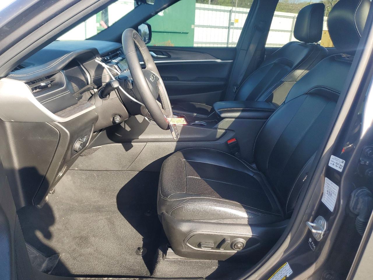 2024 JEEP GRAND CHEROKEE L LIMITED photo 19