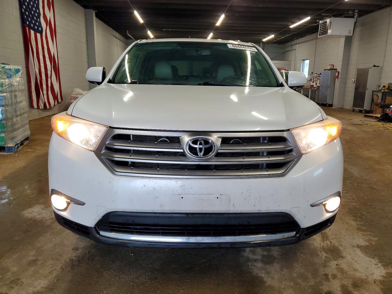 2011 TOYOTA HIGHLANDER LIMITED photo 5