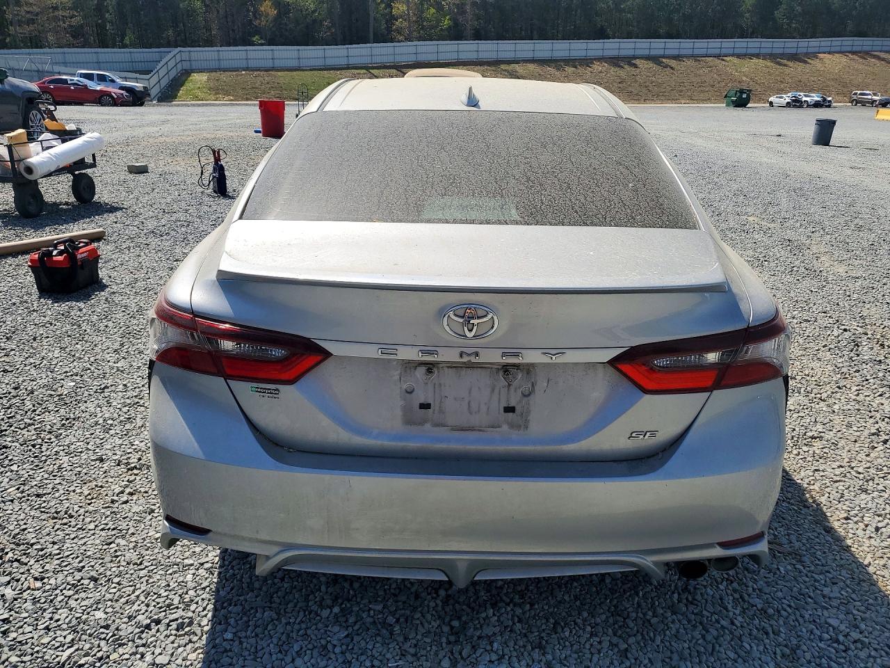 2022 TOYOTA CAMRY SE photo 11