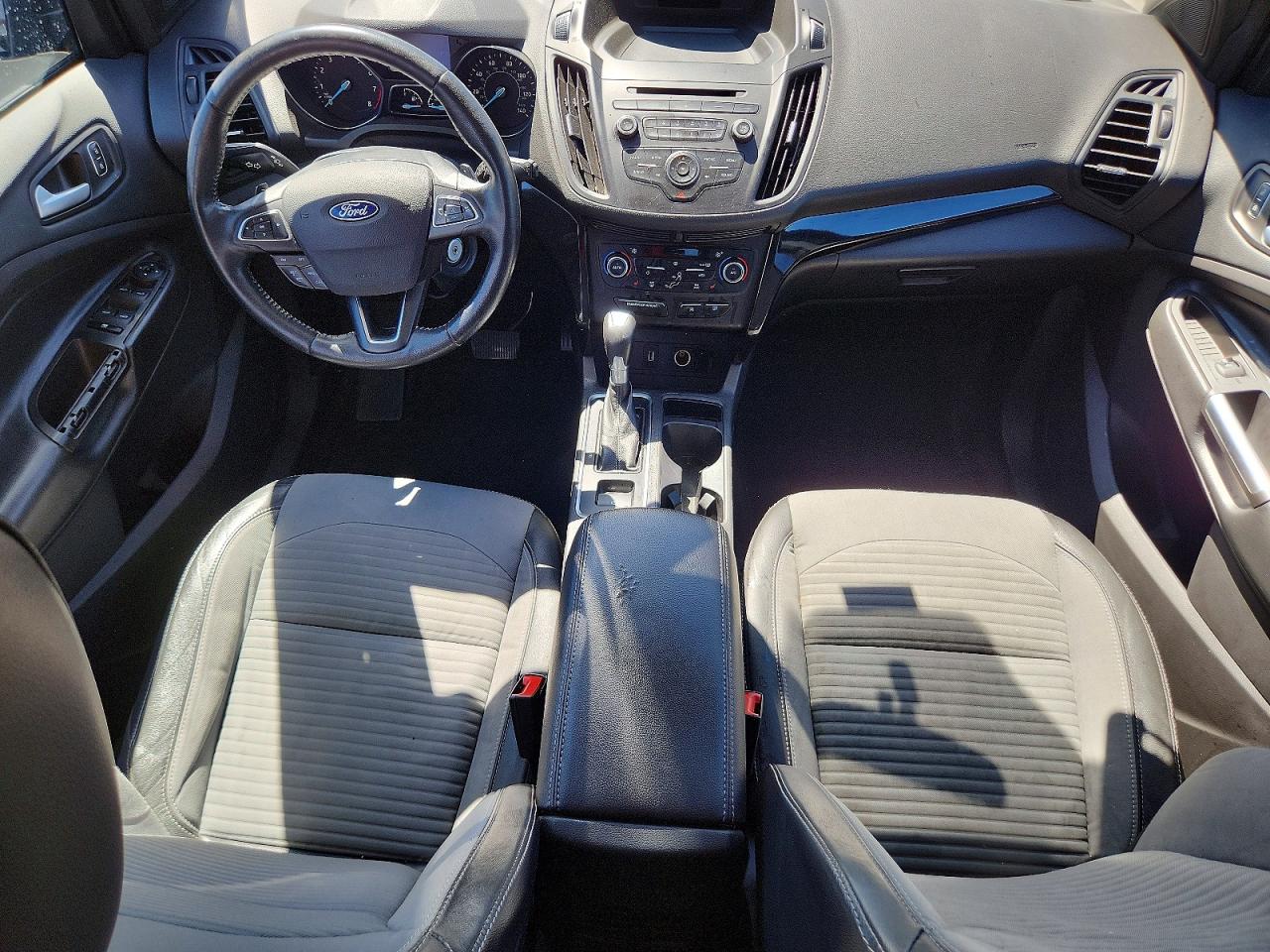 2018 FORD ESCAPE SE photo 15