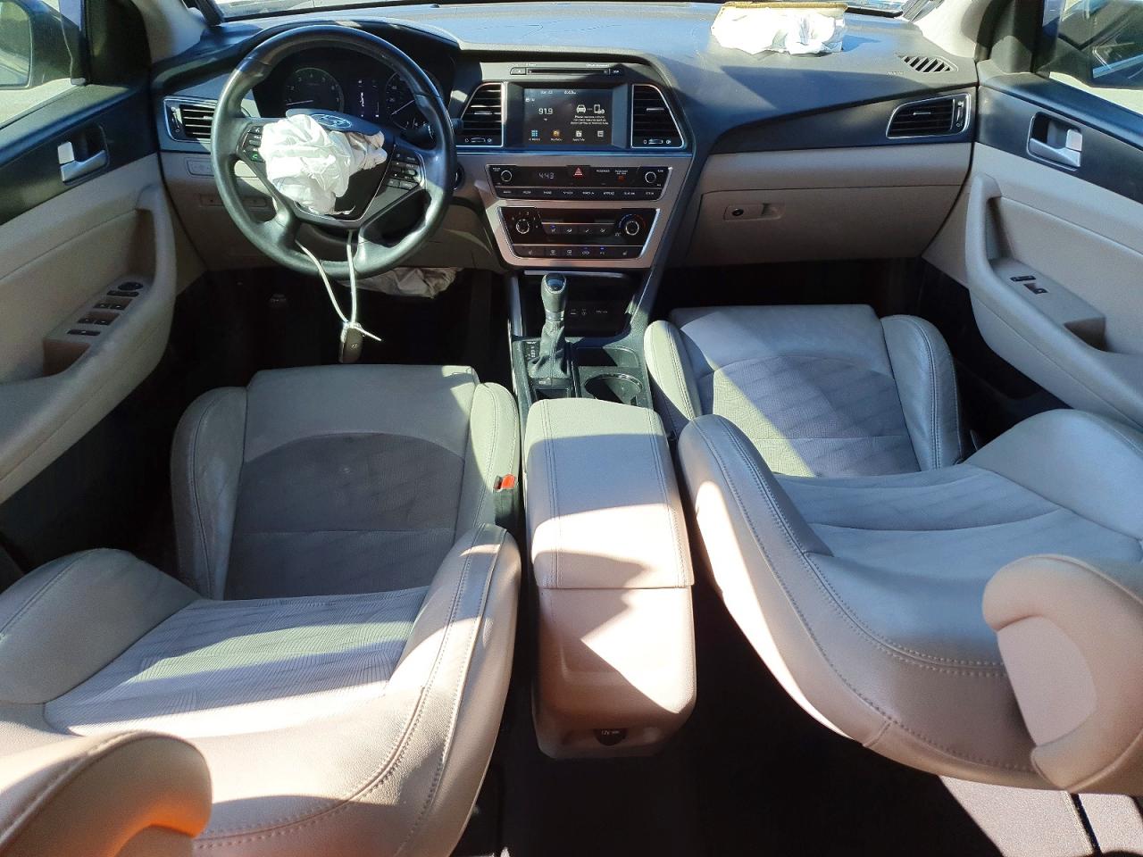 2017 HYUNDAI SONATA SPORT photo 22