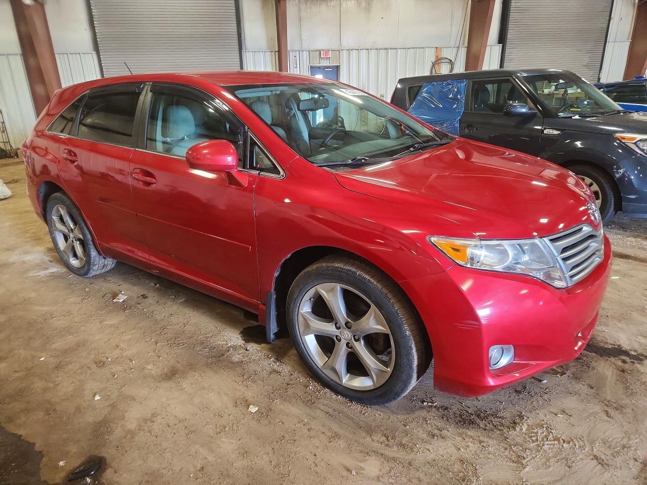 2012 TOYOTA VENZA LE photo 7