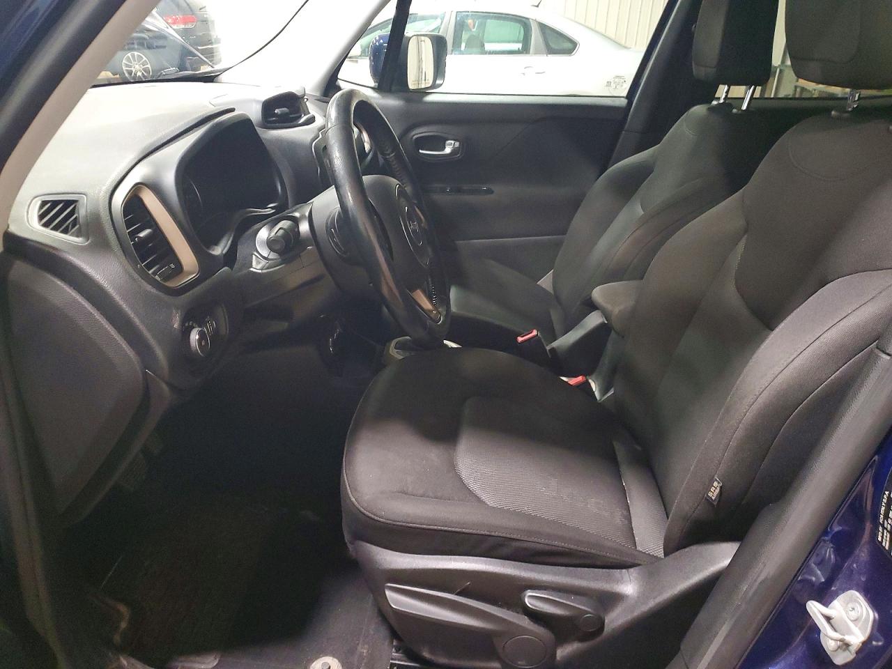 2017 JEEP RENEGADE LATITUDE photo 13