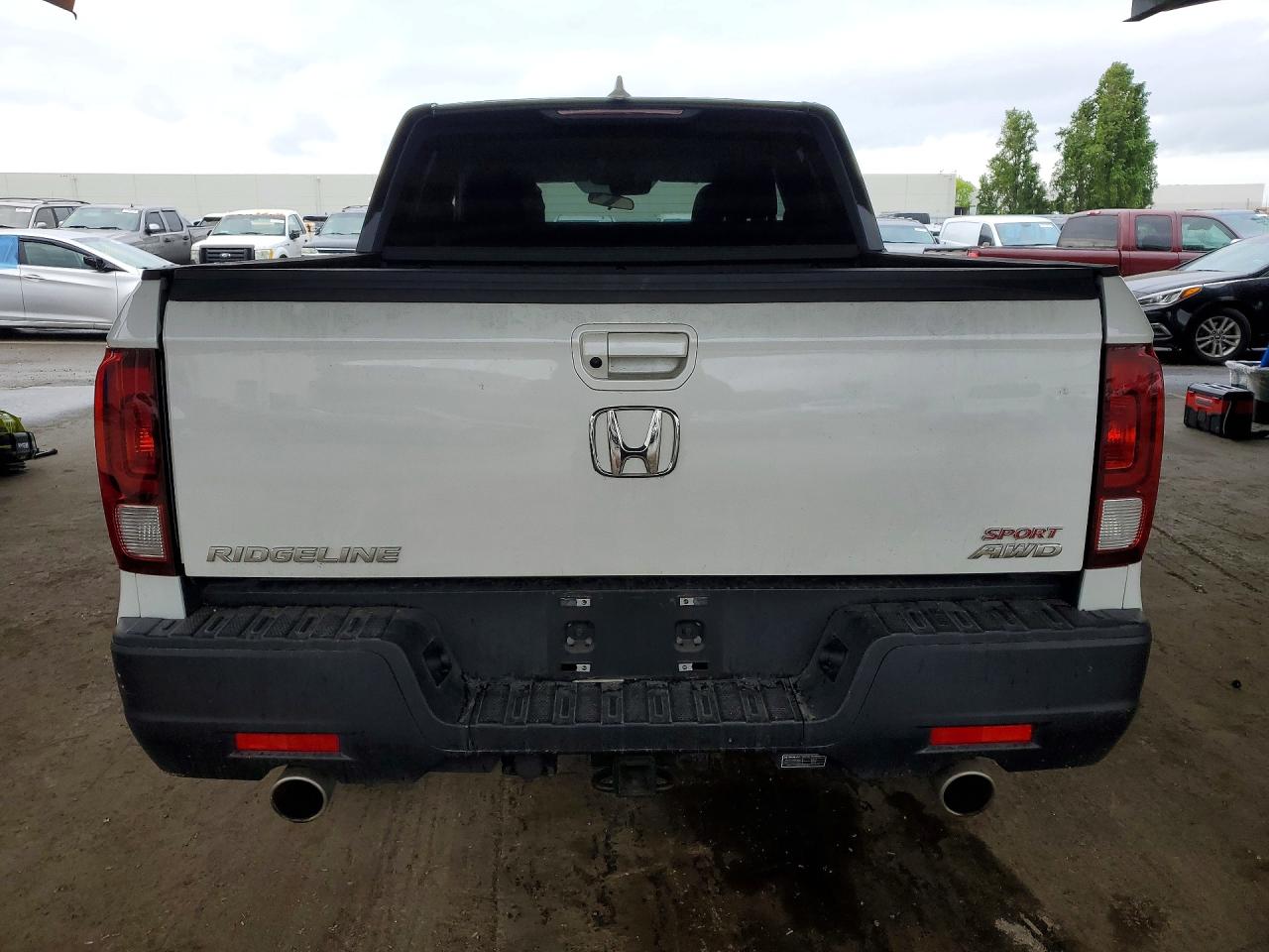 2021 HONDA RIDGELINE SPORT photo 16