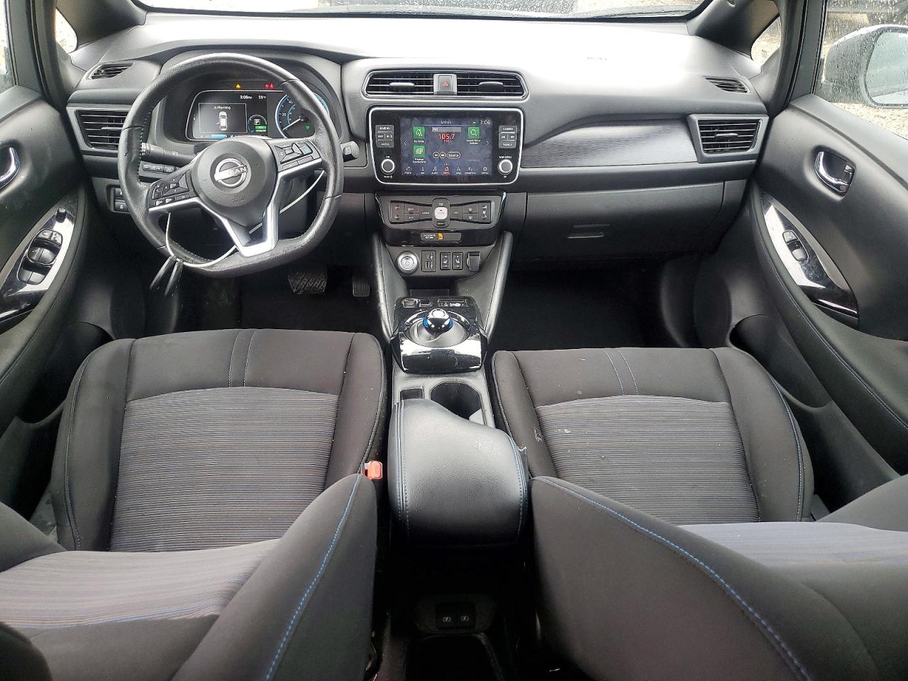 2024 NISSAN LEAF SV PLUS photo 22