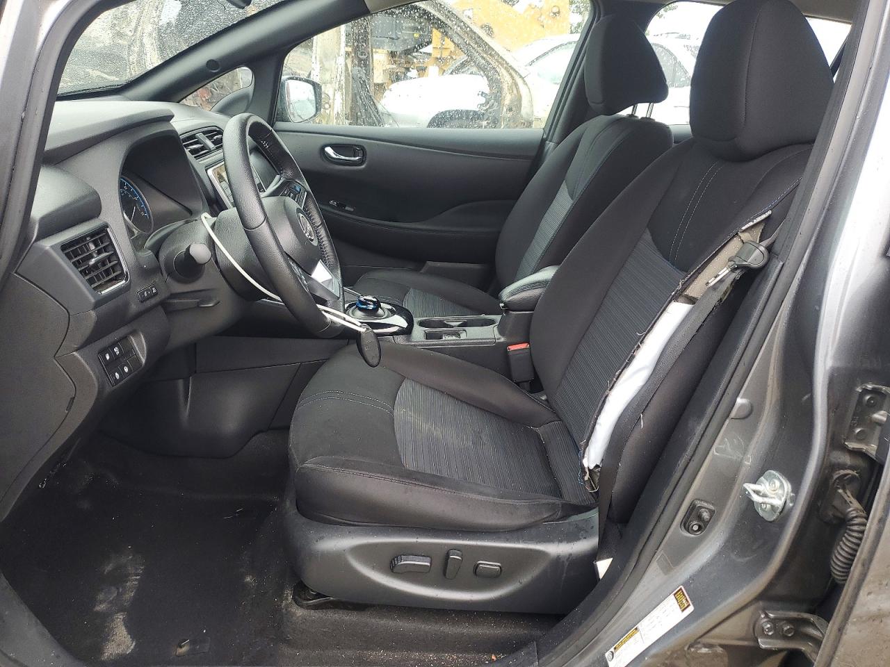 2024 NISSAN LEAF SV PLUS photo 19