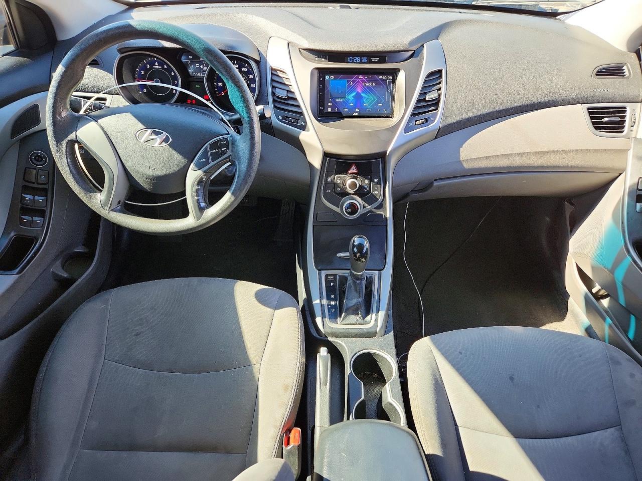 2014 HYUNDAI ELANTRA SE photo 22