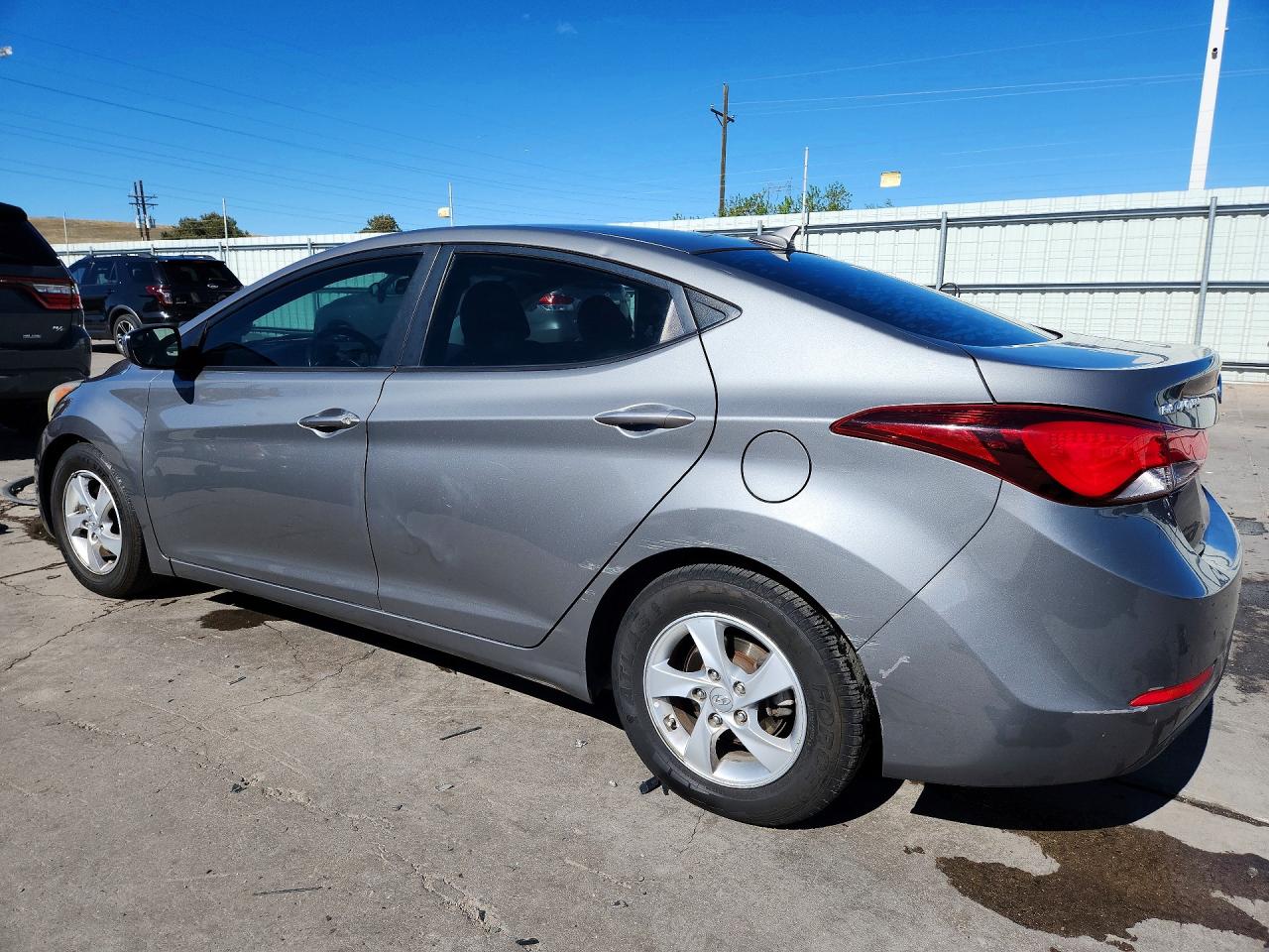 2014 HYUNDAI ELANTRA SE photo 4