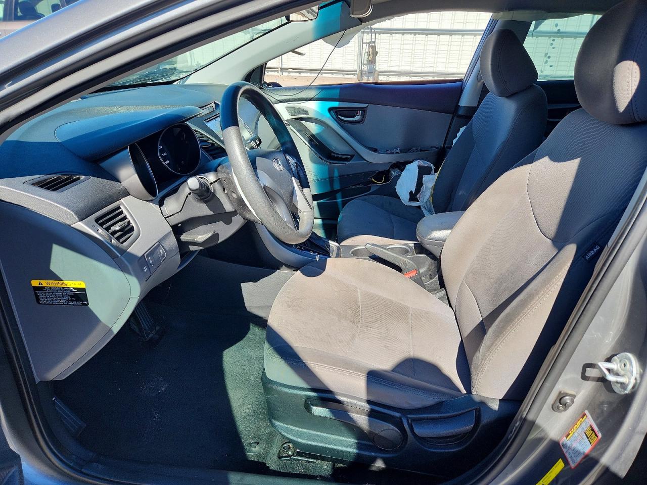 2014 HYUNDAI ELANTRA SE photo 19
