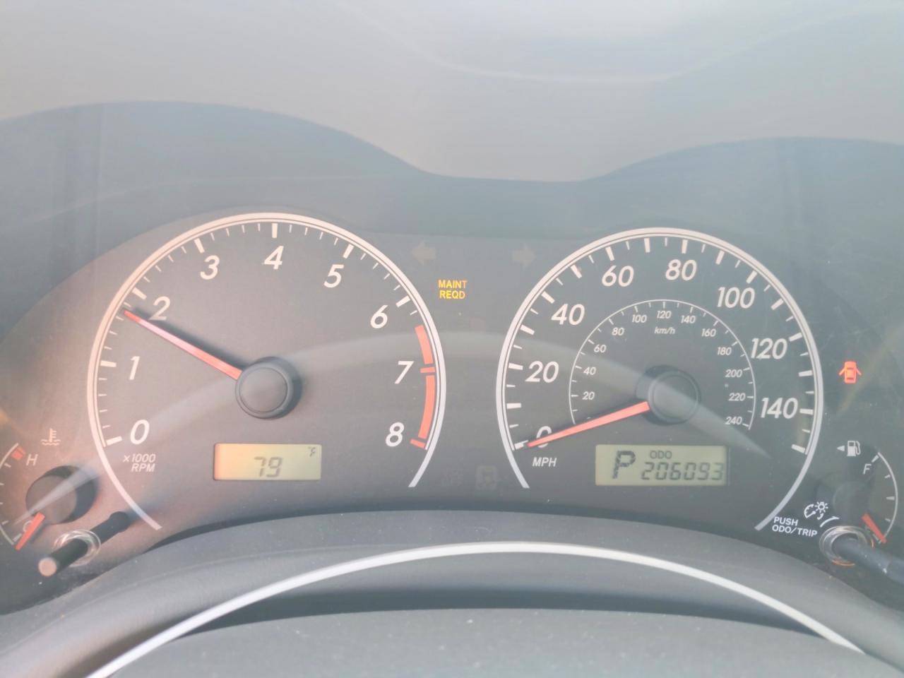 2010 TOYOTA COROLLA LE photo 17