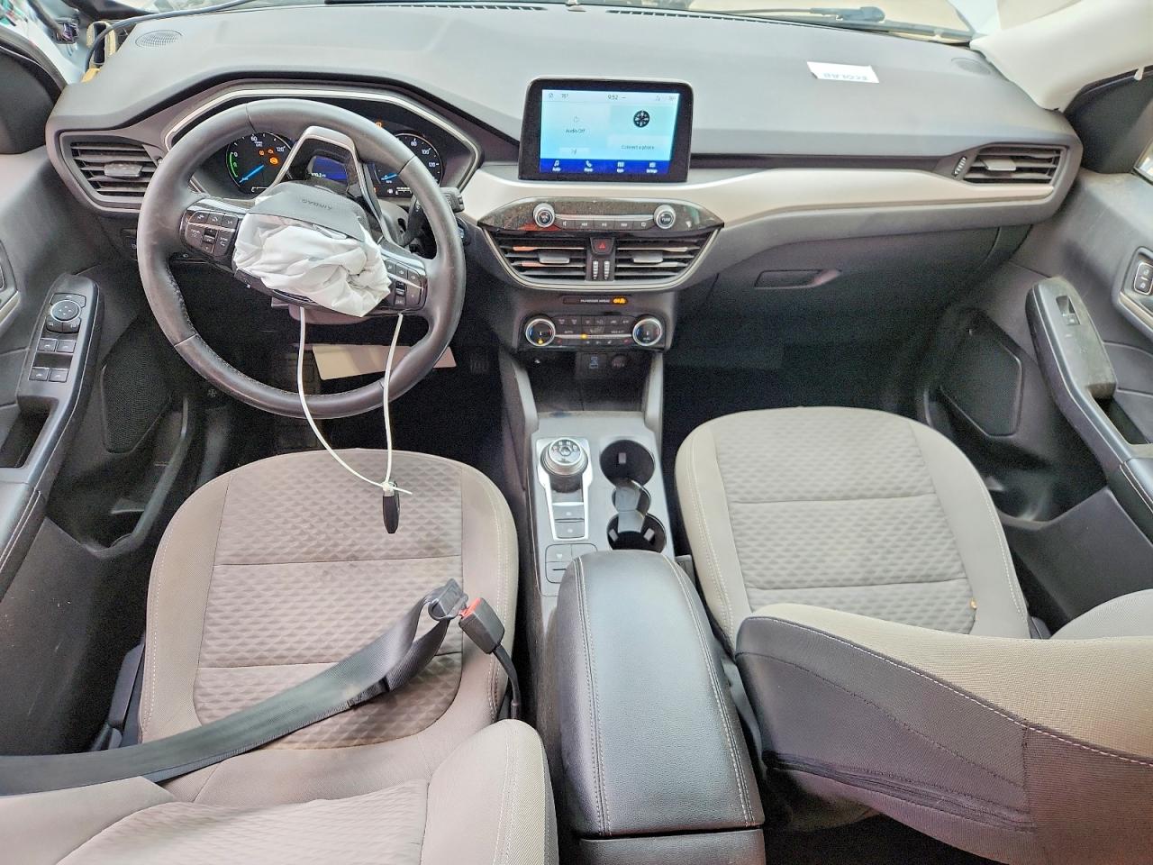 2022 FORD ESCAPE SE photo 22