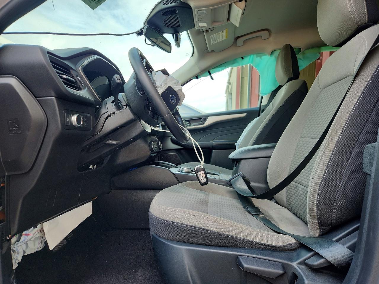 2022 FORD ESCAPE SE photo 19