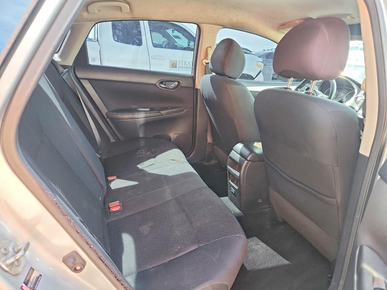 2019 NISSAN SENTRA S photo 19