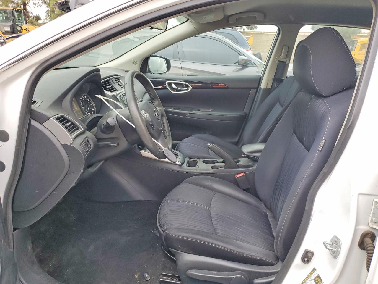 2016 NISSAN SENTRA SV photo 7