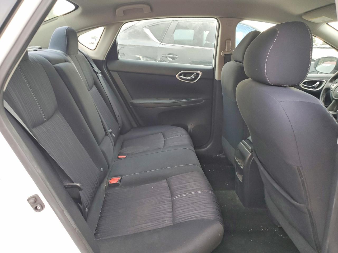2016 NISSAN SENTRA SV photo 10