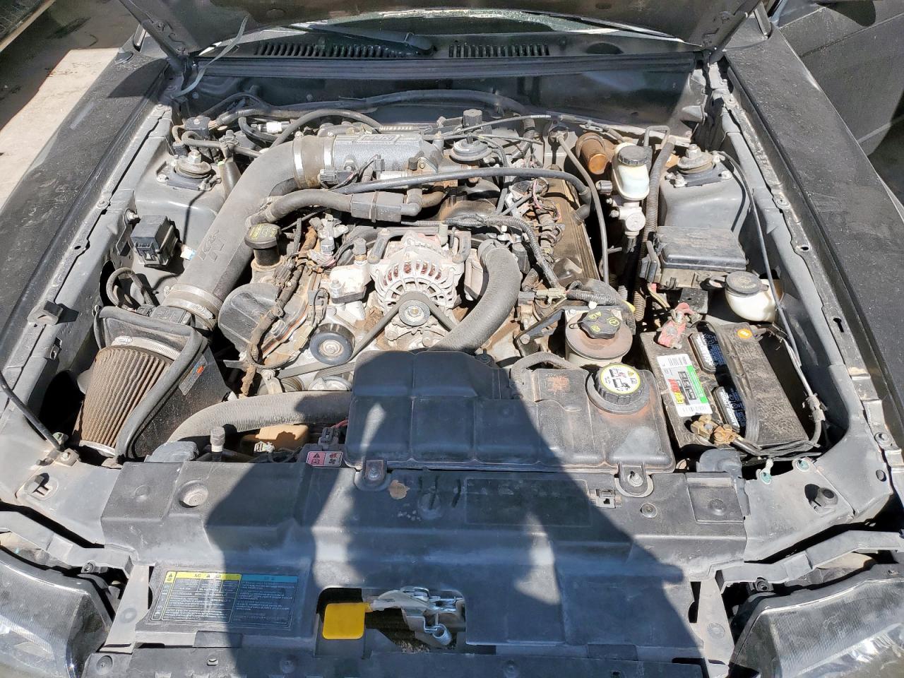 2004 FORD MUSTANG GT photo 31