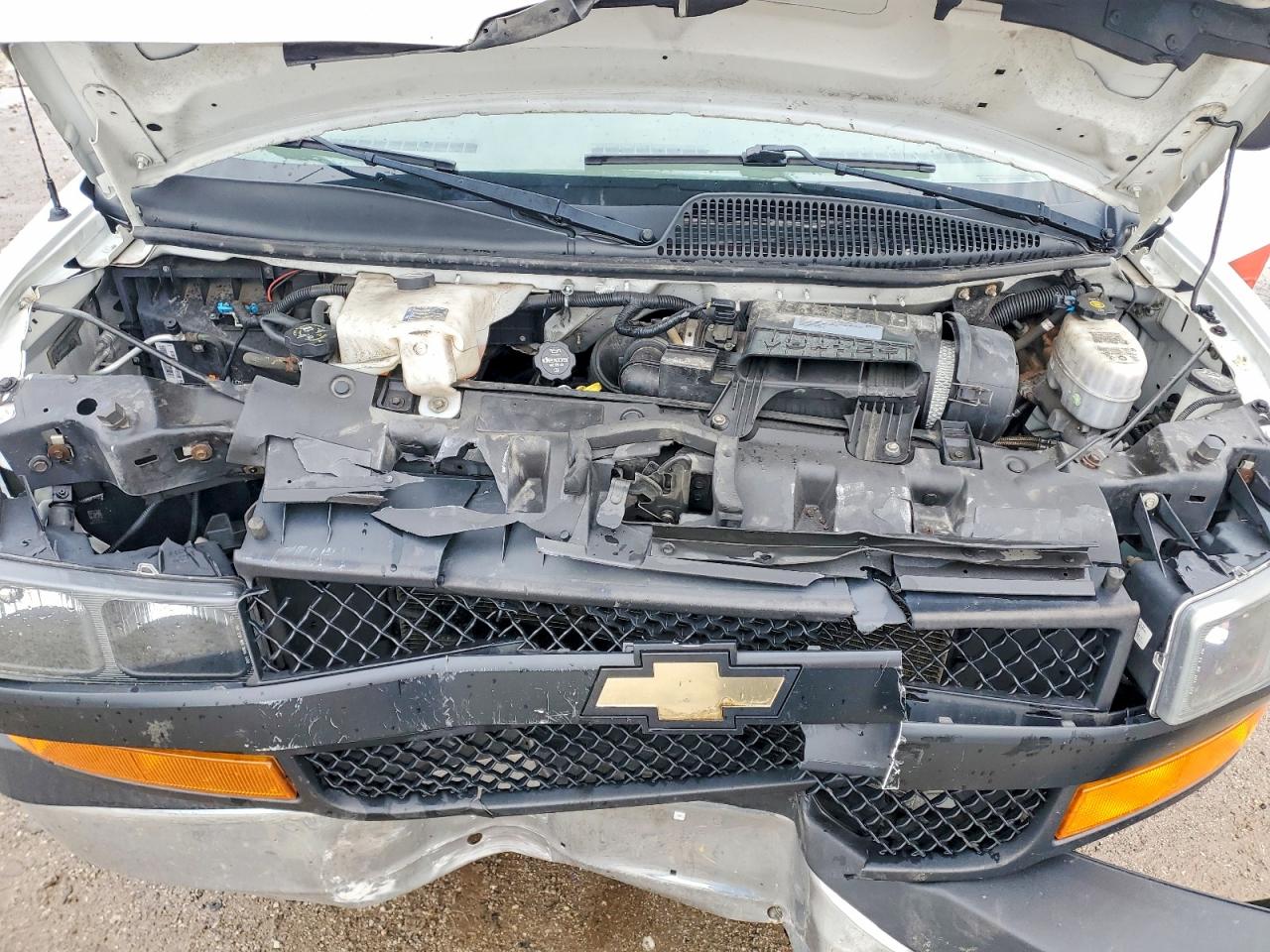2018 CHEVROLET EXPRESS G3500 photo 23